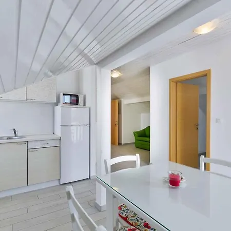 Apartamento In - Insel 41282 Vir